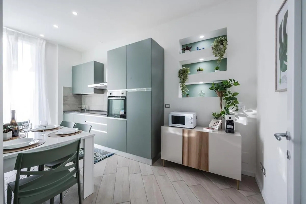 Train Station Deluxe 3 Bath Apartment Bologna 0*,