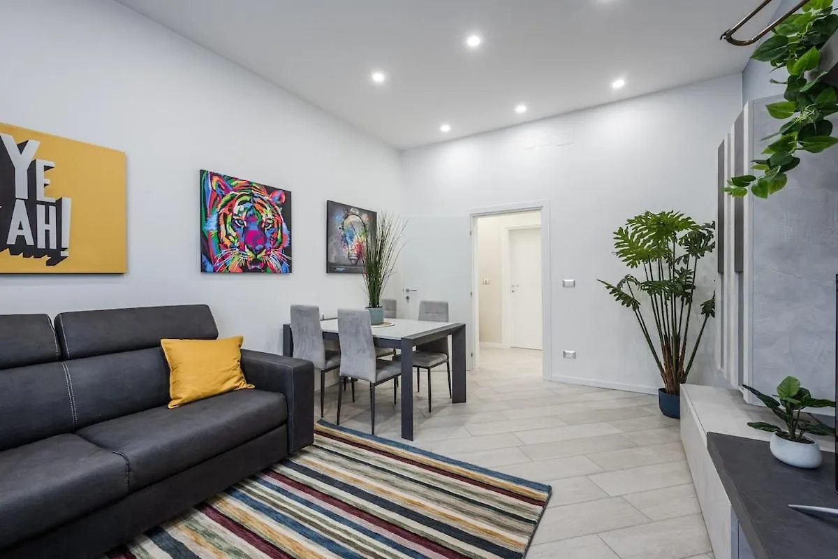 Train Station Deluxe 3 Bath Apartment Bologna 0*,